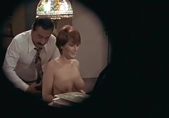 Femme dodue avec pubis poilu, seins défoncés film porno viol gratuit et mecs